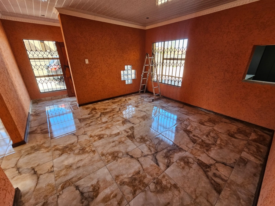 To Let 4 Bedroom Property for Rent in Welgelegen West Free State